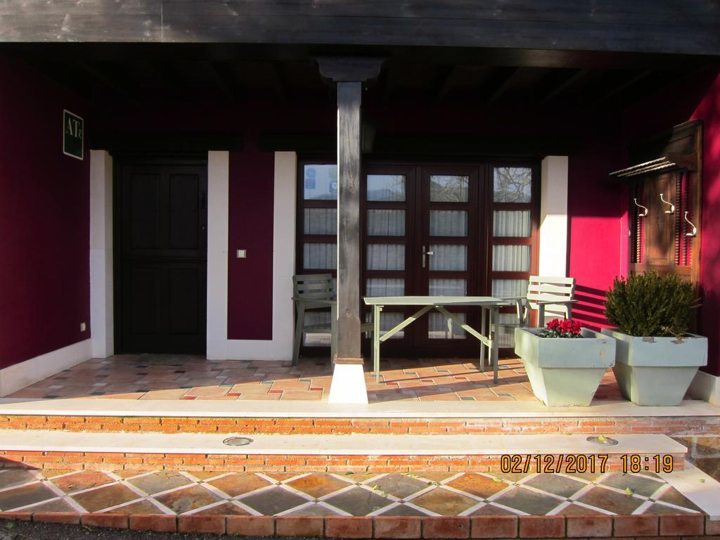Las Casas Rurales Huerta San Benito Villamayor  外观 照片